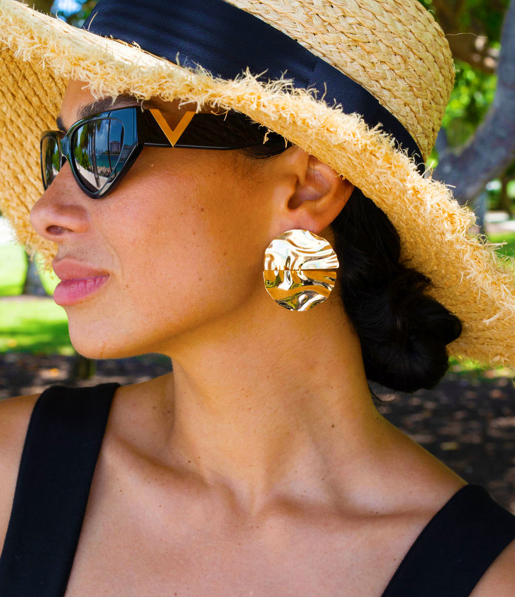 18K Gold Filled Circle Minimalist Stud Round Earrings (J282)